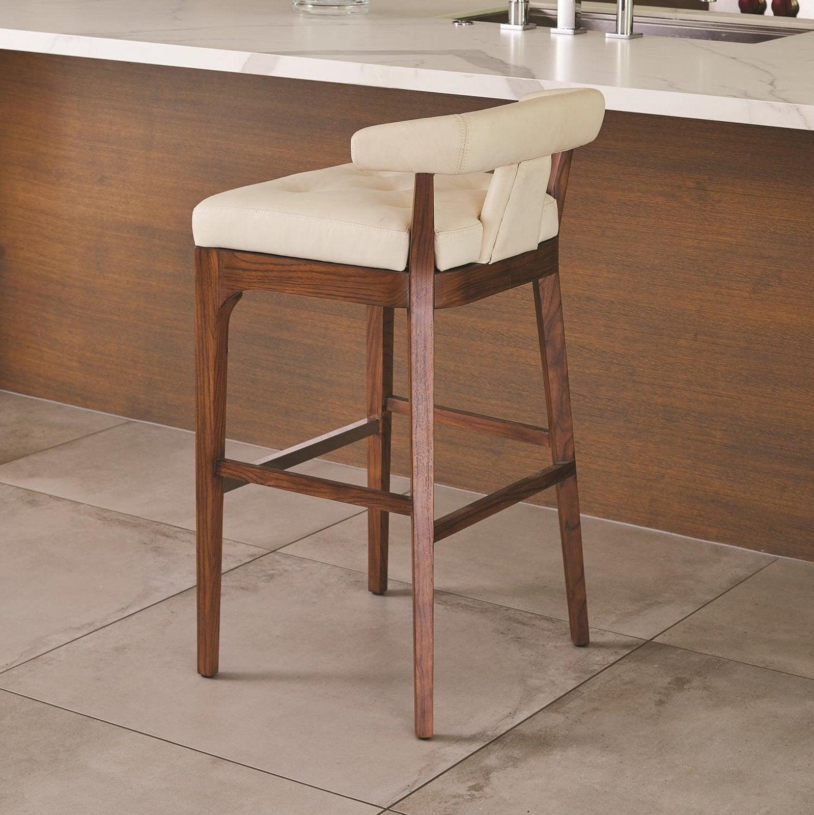 Global Views Moderno Bar Stool