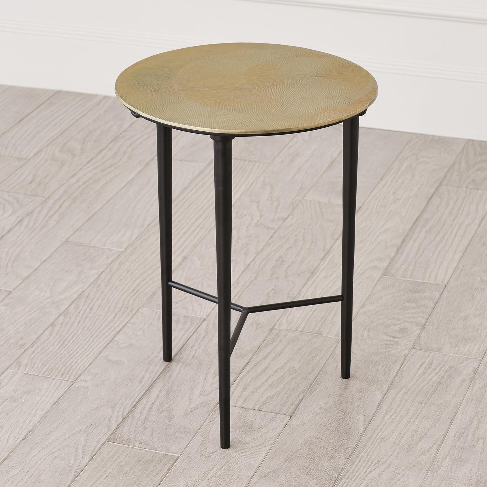 Global Views Circle Etched Accent Table