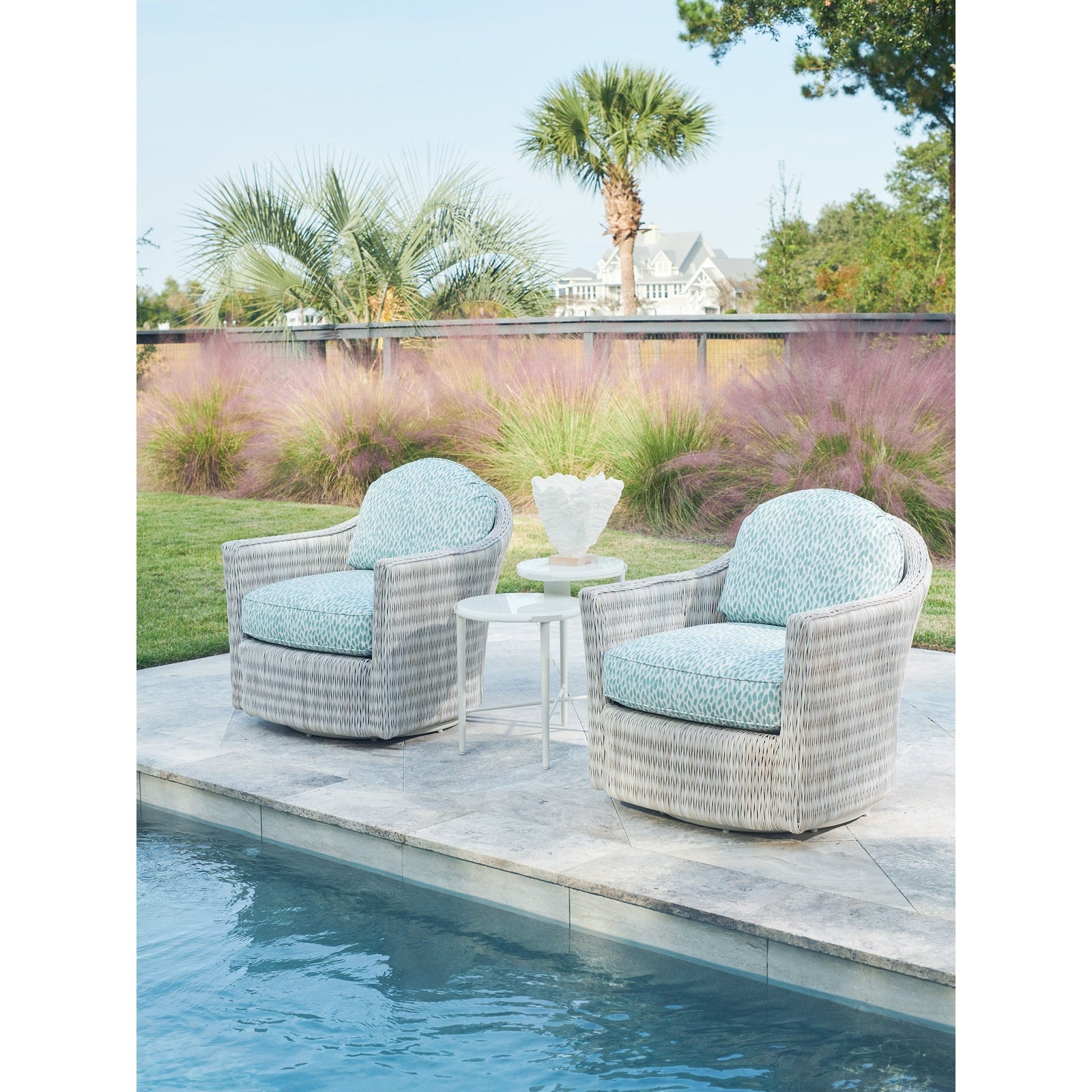 Tommy Bahama Outdoor Seabrook Tiered End Table