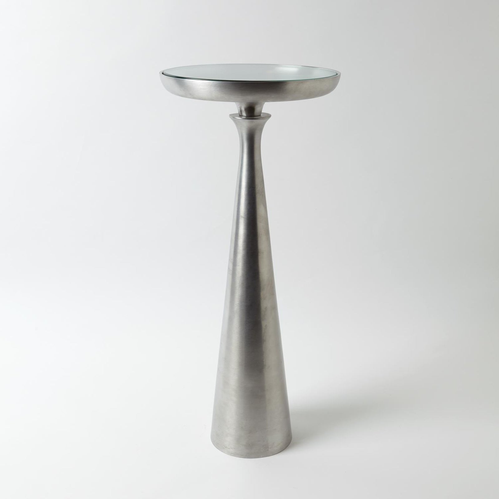 Global Views Minaret Accent Table