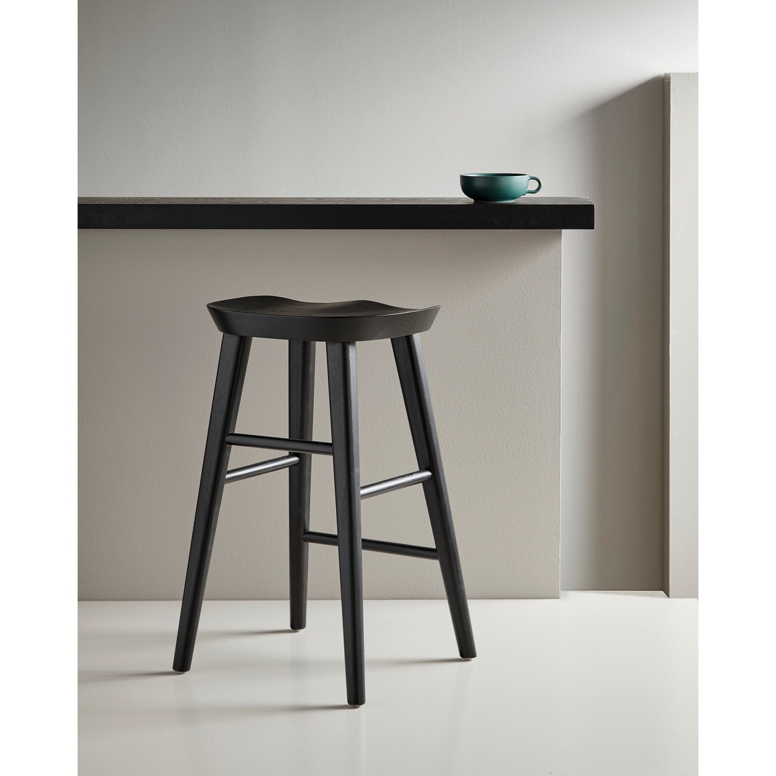 Euro Style Vieno Counter Stool