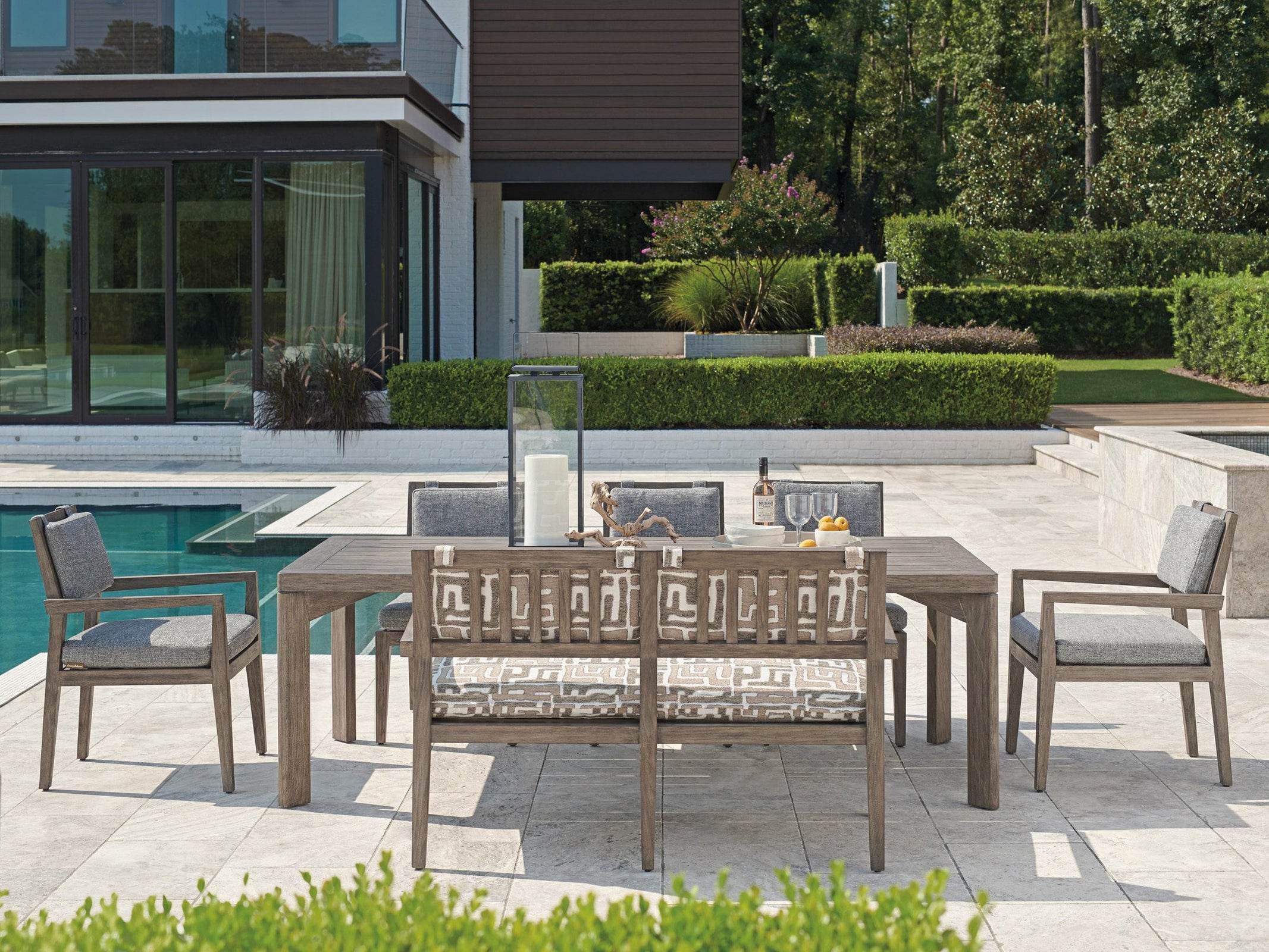 Tommy Bahama Outdoor La Jolla Arm Dining Chair