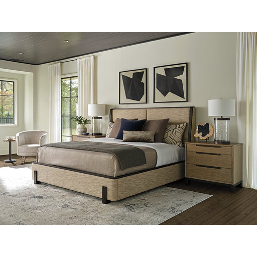 Lexington Zanzibar Barcelona Upholstered Bed