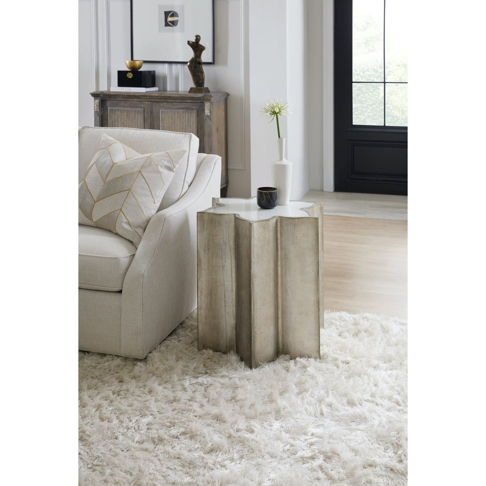 Hooker Furniture Sanctuary C Est La Vie End Table