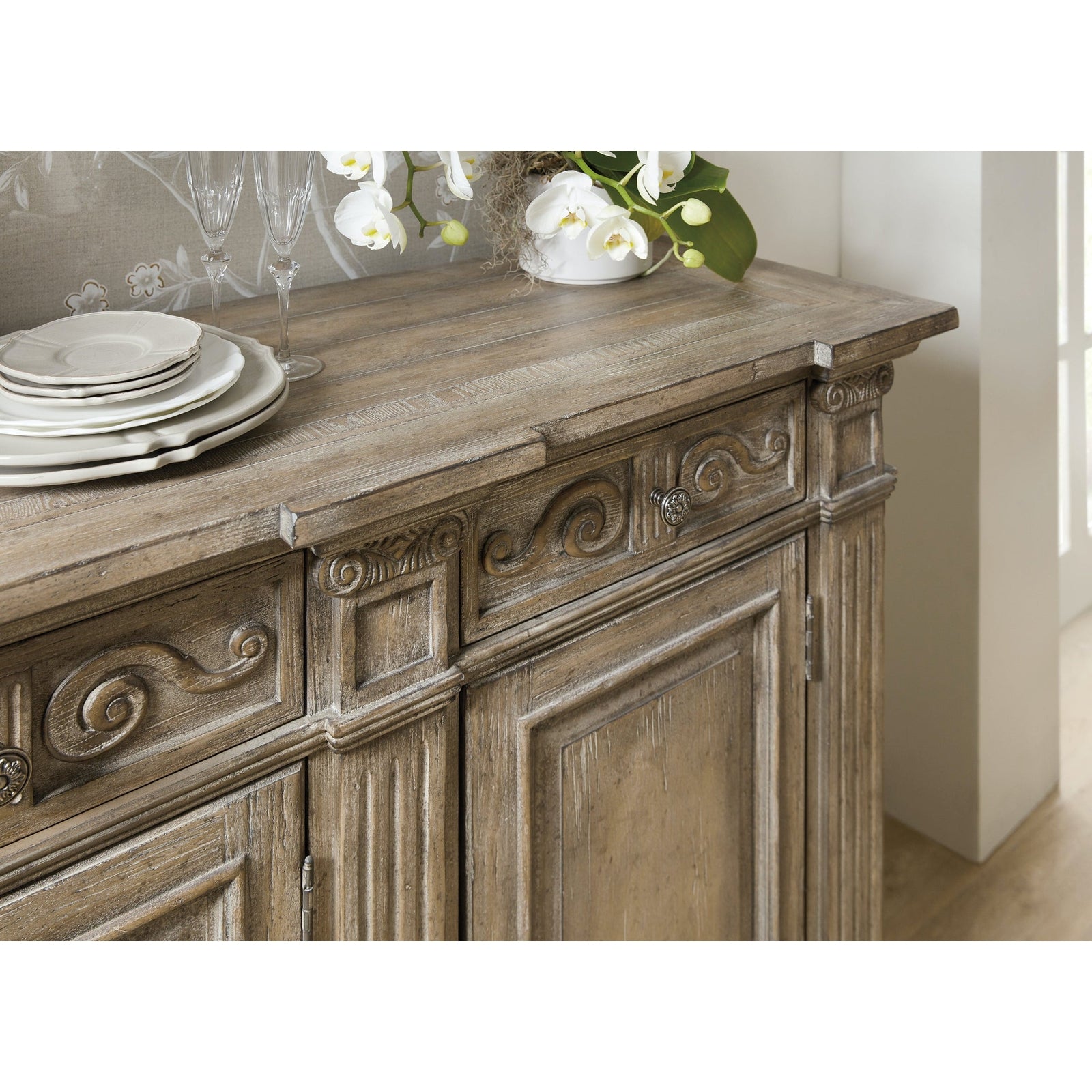 Hooker Furniture Castella 72in Credenza