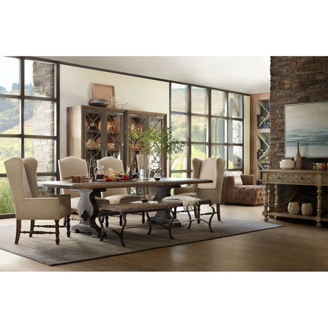 Hooker Furniture Bandera 86in Table w/2-18in Leaves