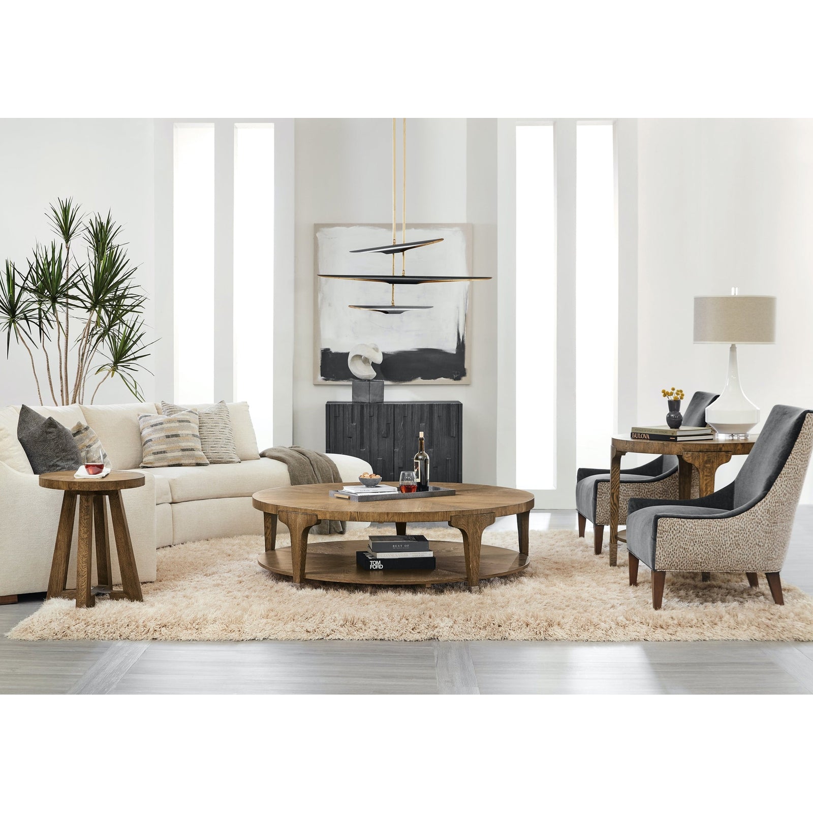 Hooker Furniture Chapman Round Side Table