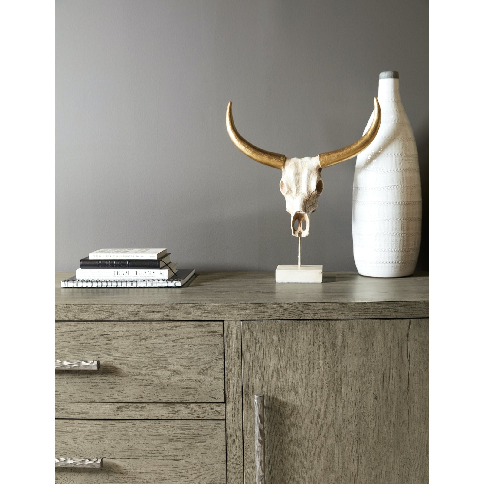 Hooker Furniture Linville Falls Plunge Basin Entertainment Console