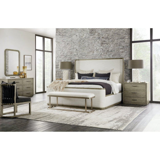 Hooker Furniture Linville Falls Boones Upholstered Shelter Bed