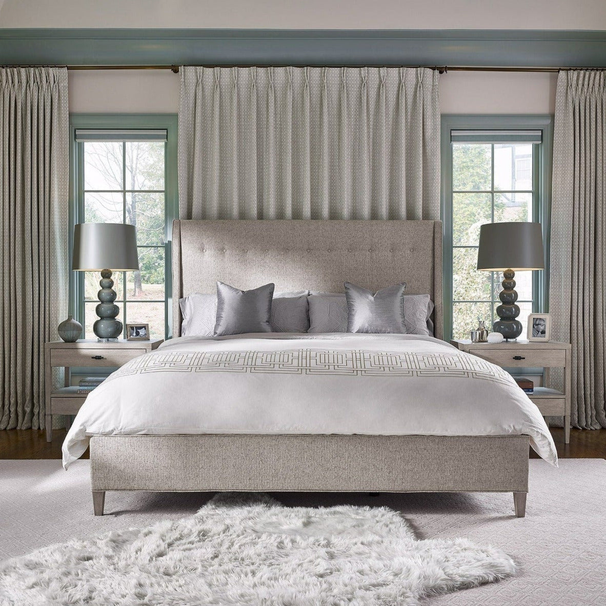 Universal Furniture Midtown Bed