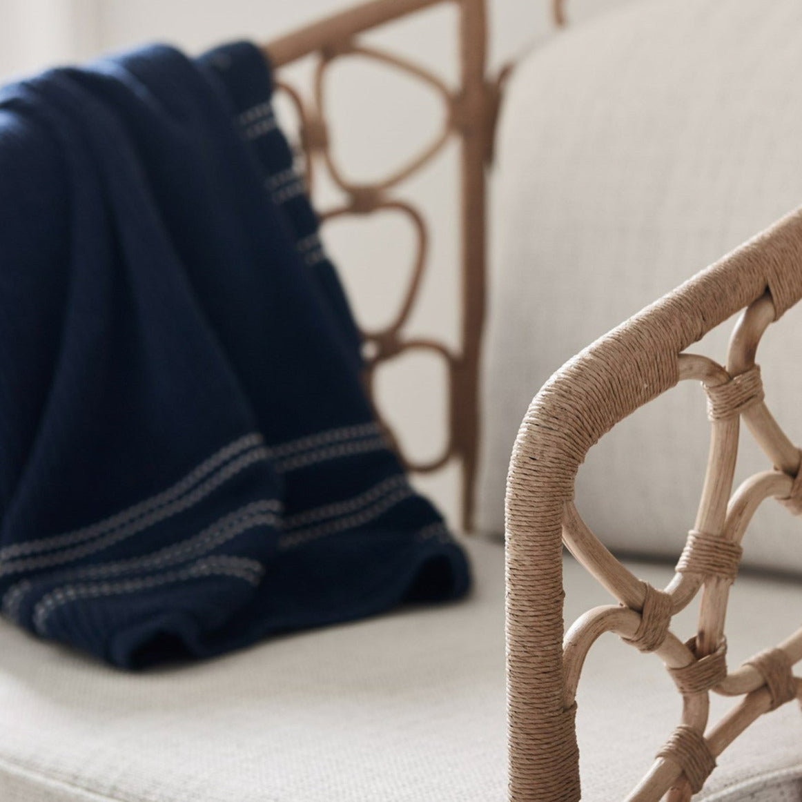 Universal Furniture Coastal Living Pebble Accent Chair