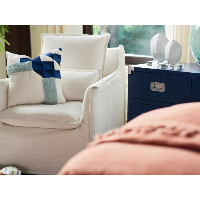 Universal Furniture Coastal Living Siesta Key Swivel Chair