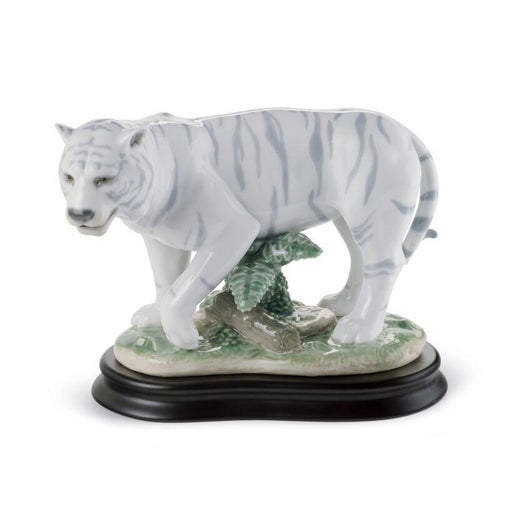Lladro The Tiger Figurine