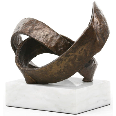 Villa & House Demi Statue by Bungalow 5