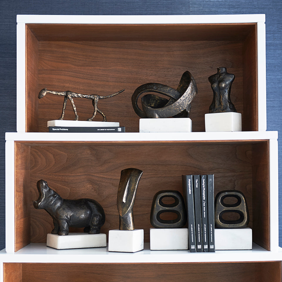 Villa & House Demi Statue by Bungalow 5