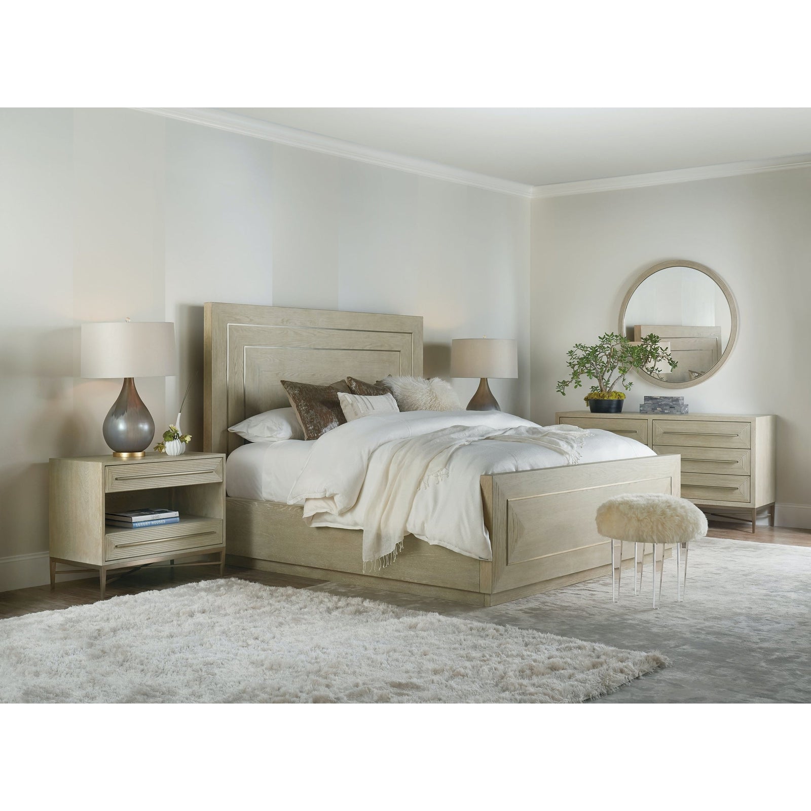 Hooker Furniture Cascade Round Mirror
