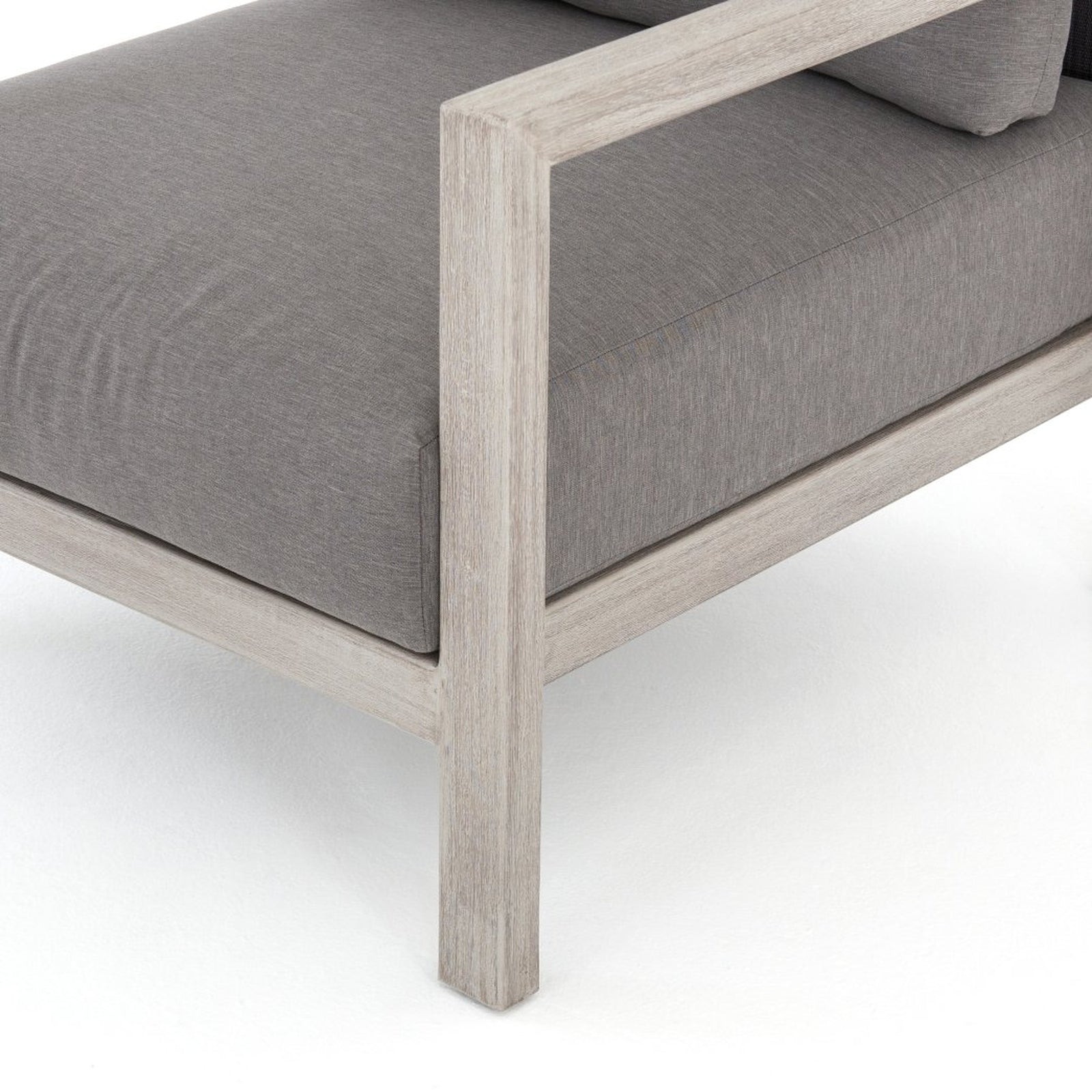 Sonoma Outdoor Chair