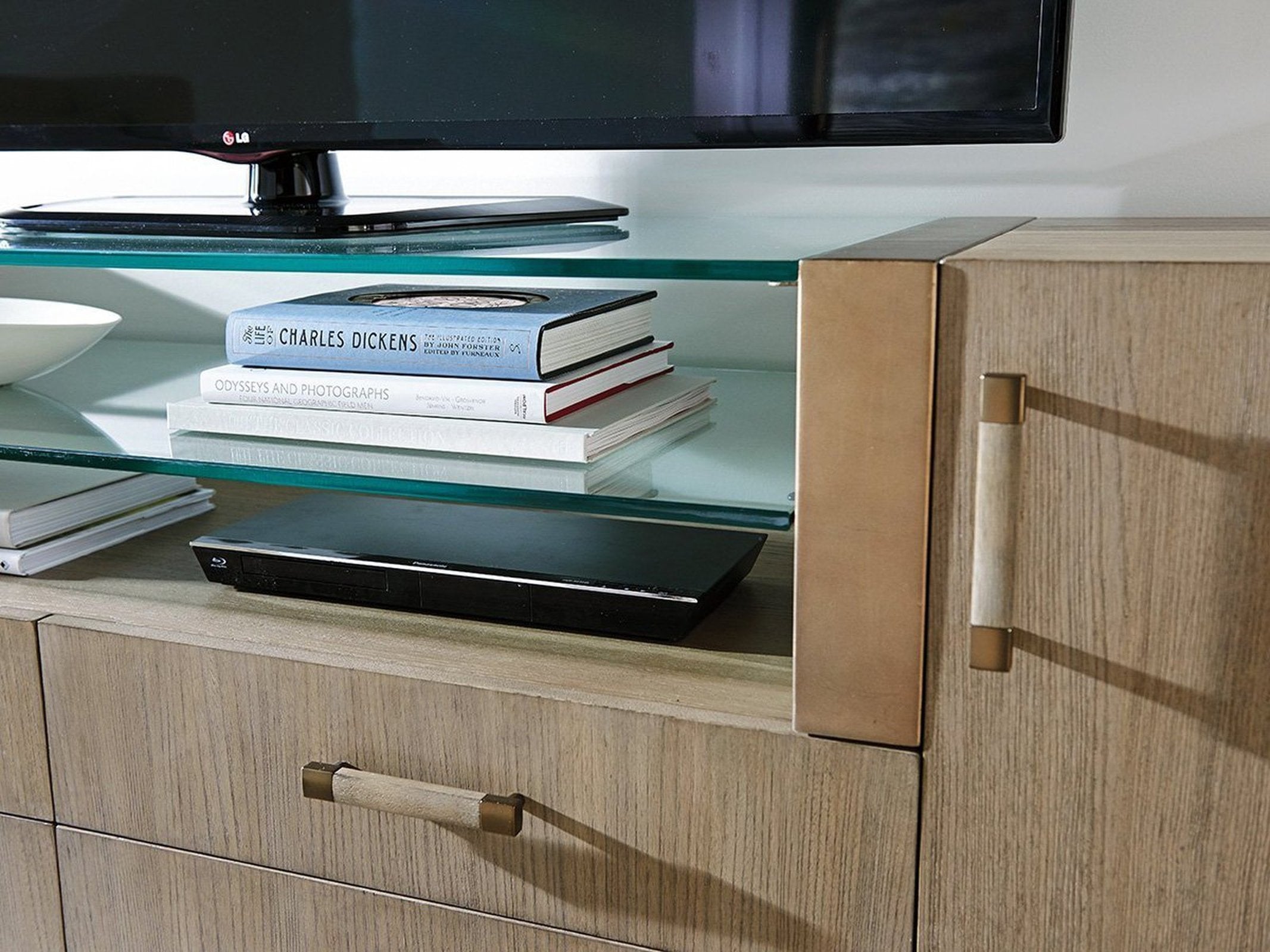 Lexington Shadow Play Turnberry Media Console