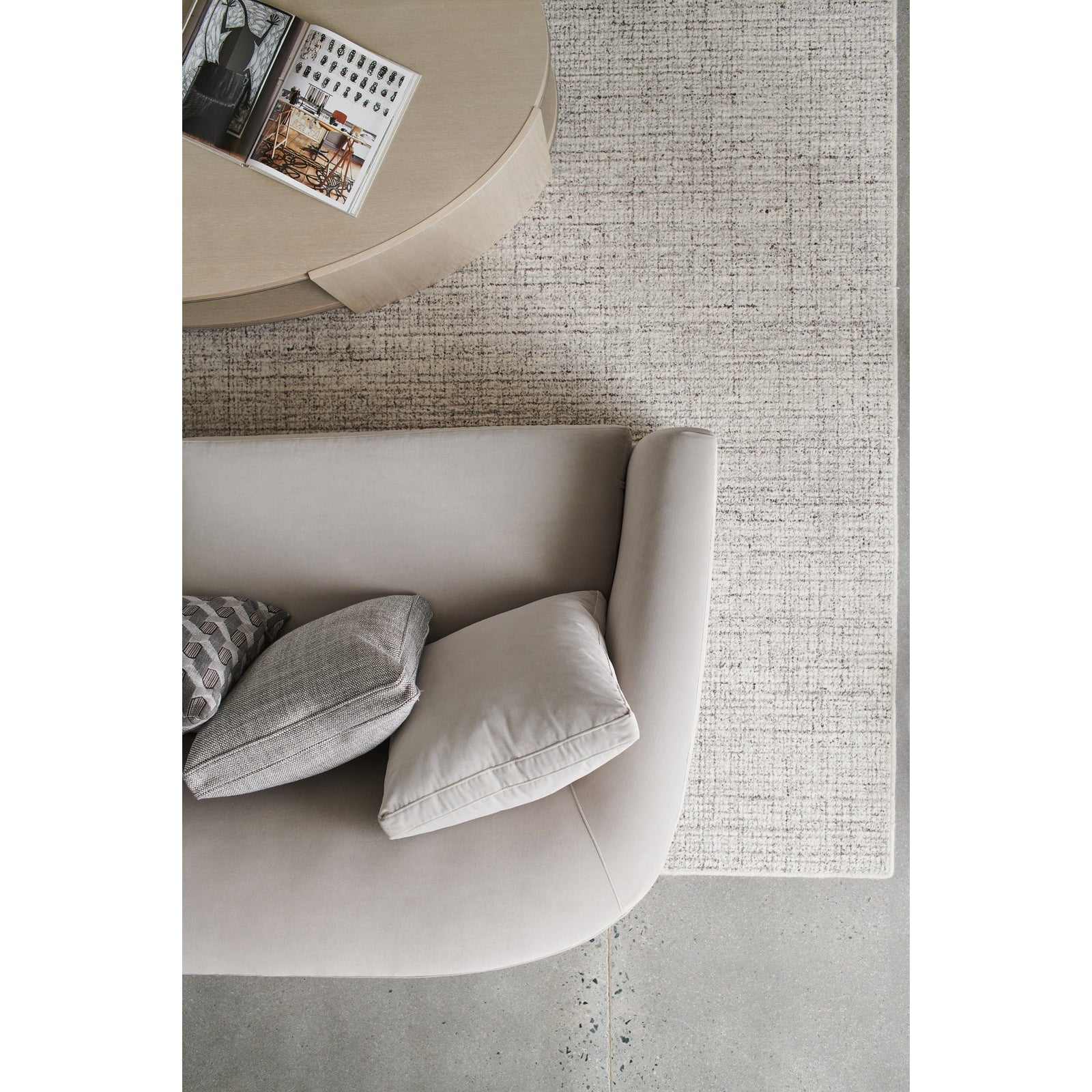 Caracole Modern La Moda Da Vita Cocktail Table