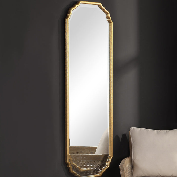 Modern Accents Curved Corners Mirror