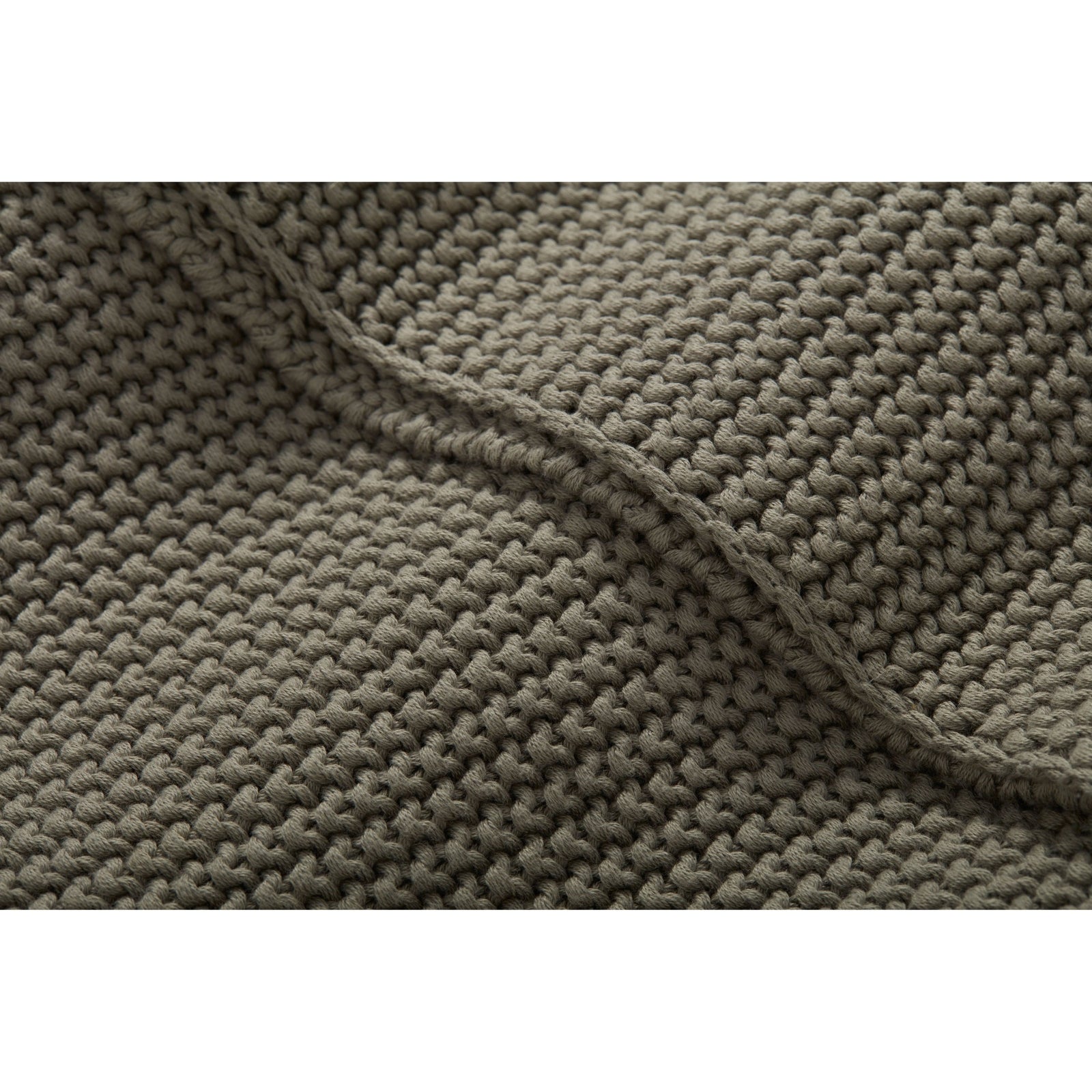 Loloi Magnolia Home Nina TMH0007 Throw