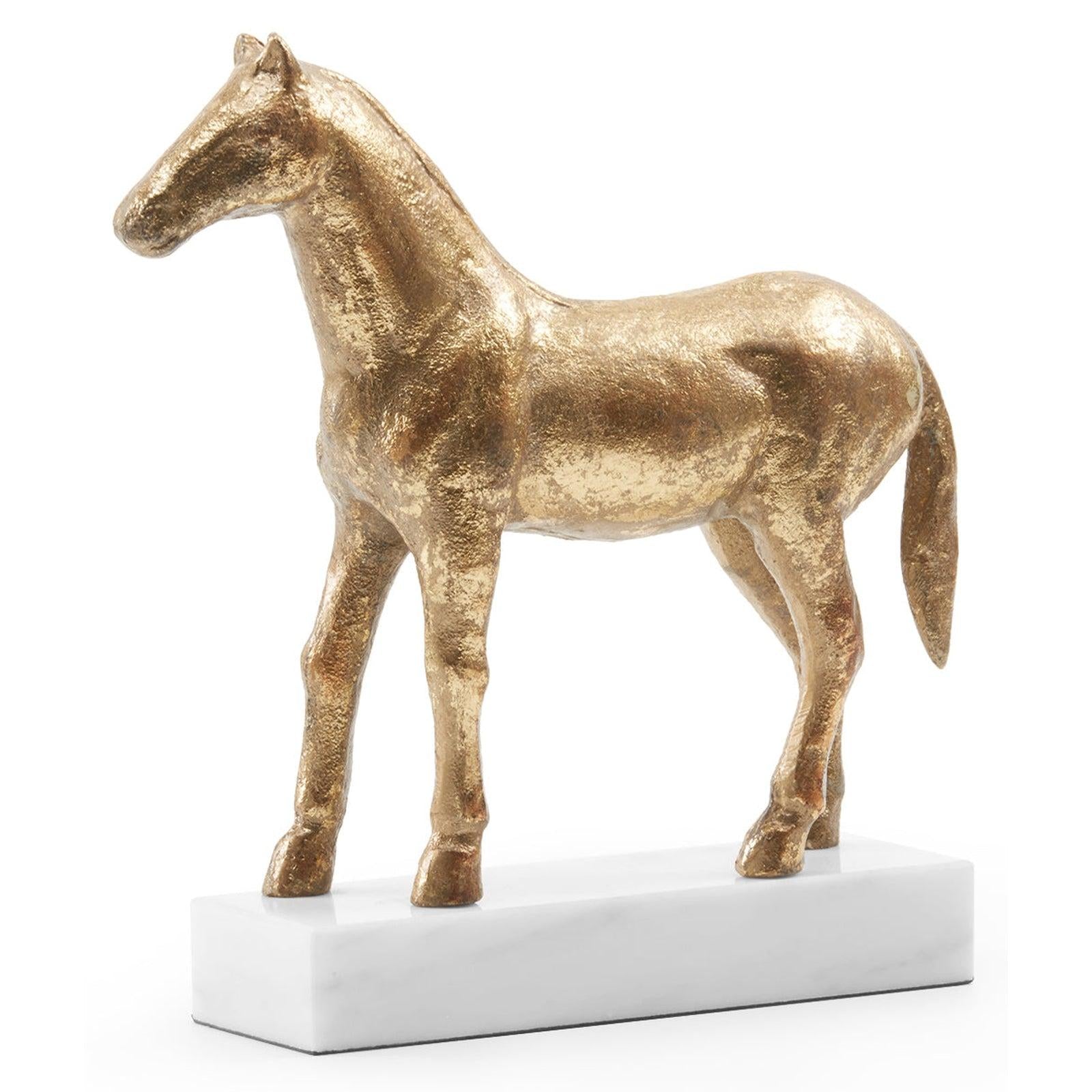 Villa & House Palfrey Statue by Bungalow 5