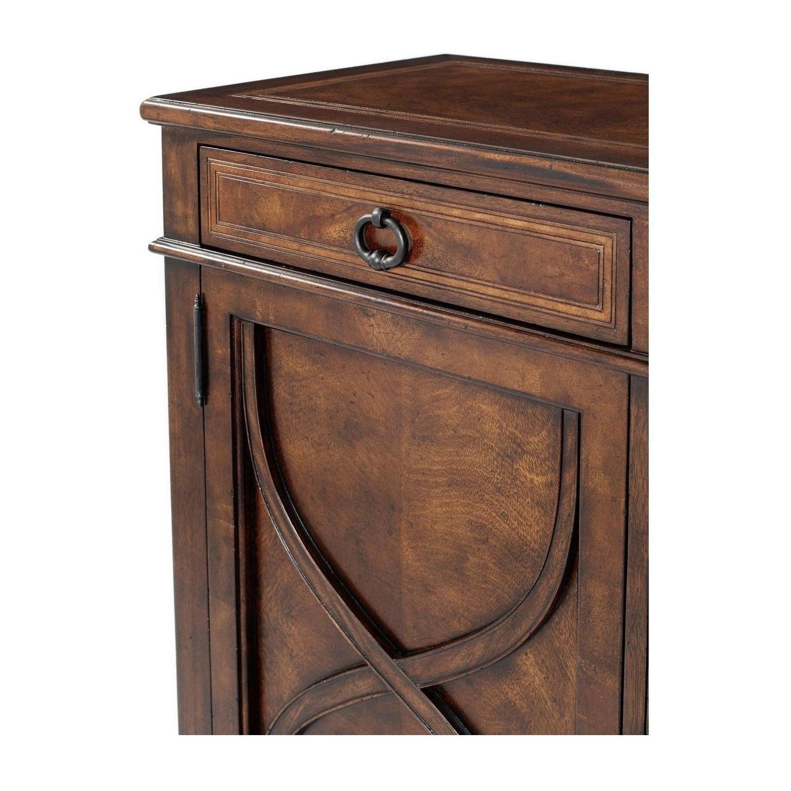 Theodore Alexander Villa Olmo Buffet