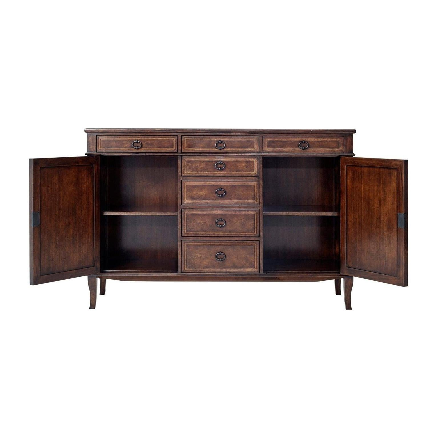 Theodore Alexander Villa Olmo Buffet