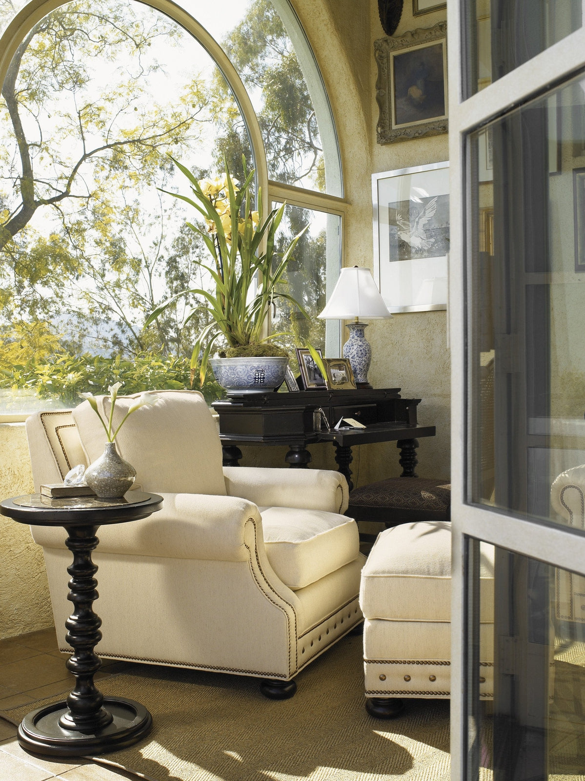 Tommy Bahama Home Kingstown Osbourne Ottoman