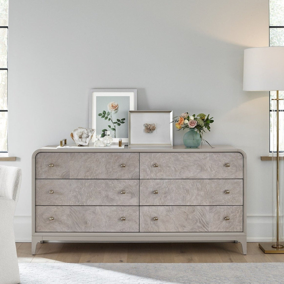 Universal Furniture Tranquility Immersion Dresser