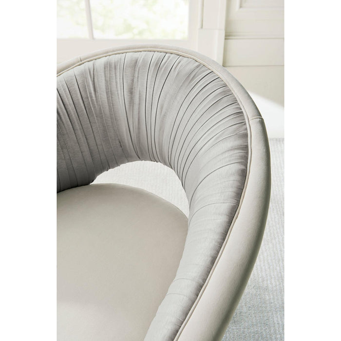 Caracole A Com-pleat Turn Around Chair