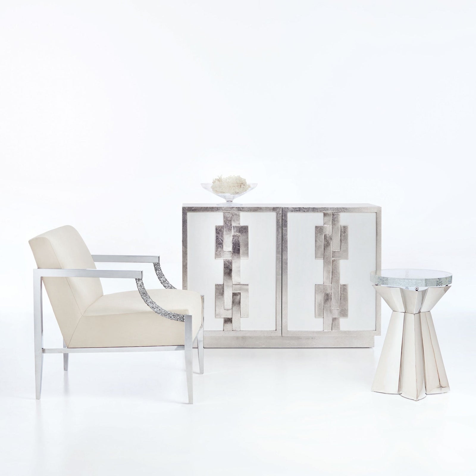 Bernhardt Interiors Anika Round Chairside Table