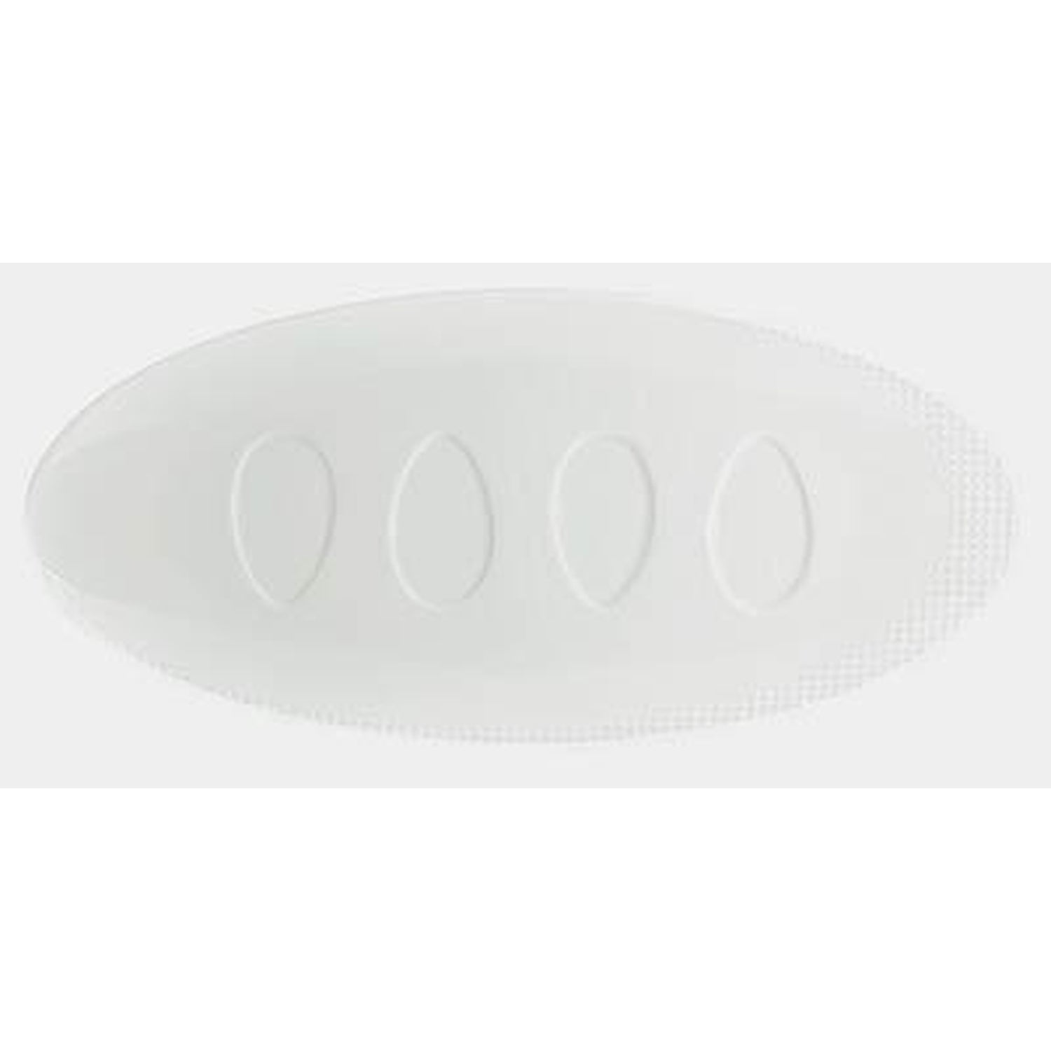 Raynaud Checks Oval Flat Plate Flower