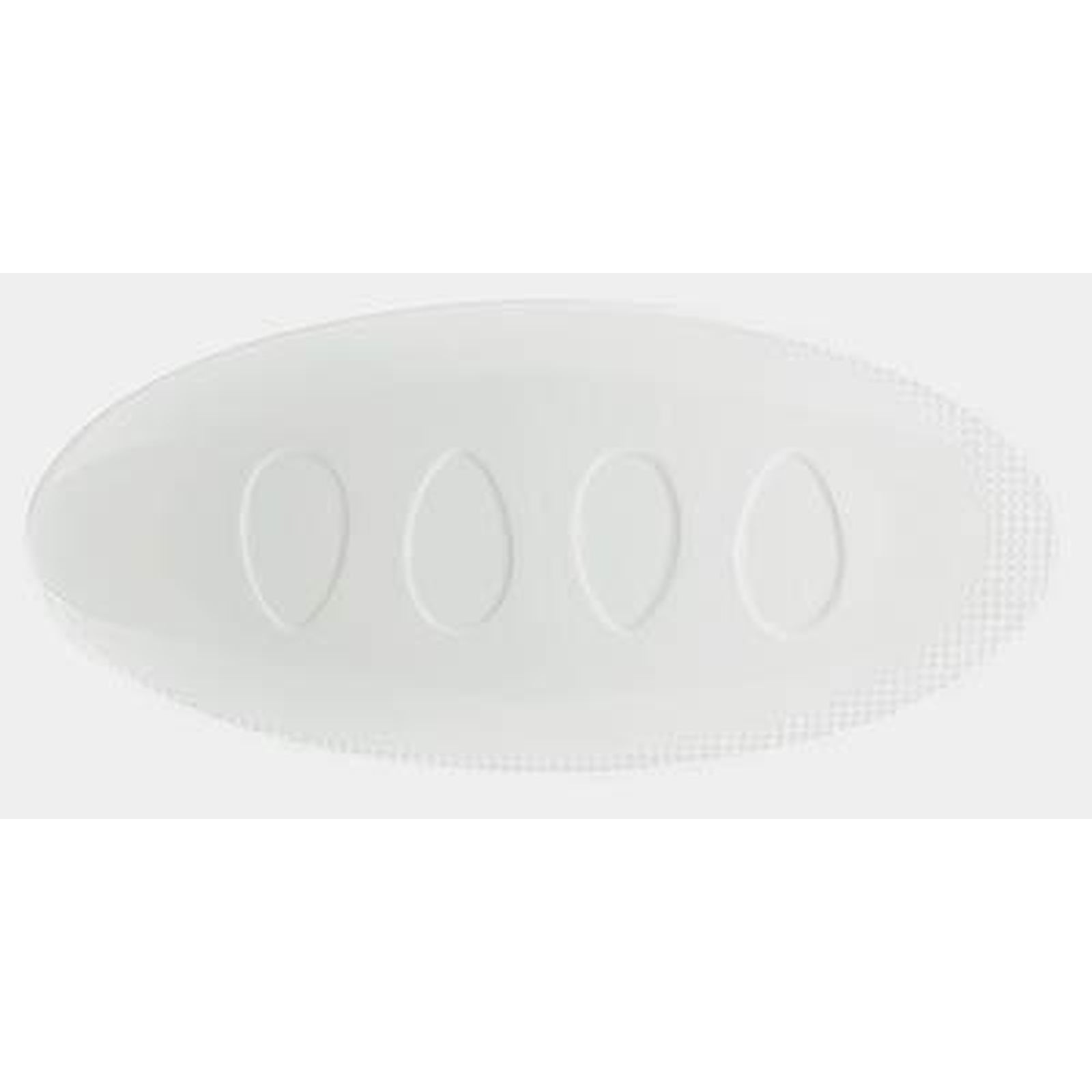 Raynaud Checks Oval Flat Plate Flower