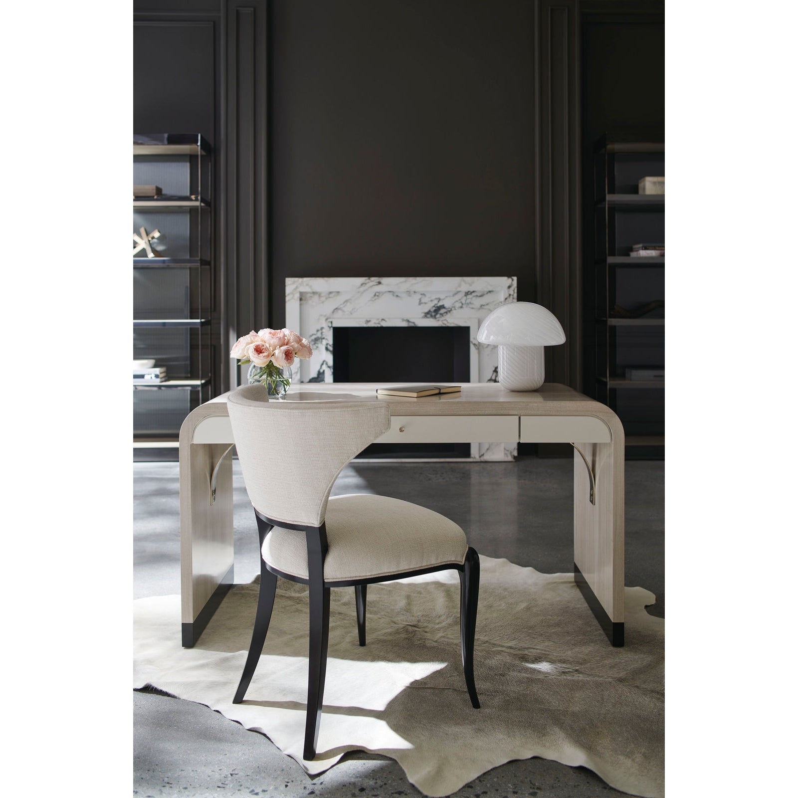 Caracole Classic Shelf Life Etagere