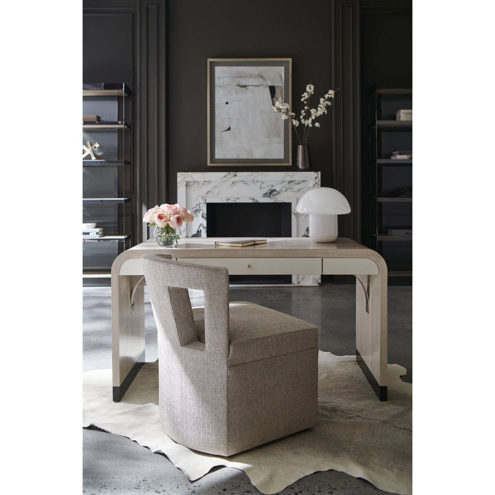 Caracole Classic Shelf Life Etagere