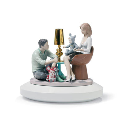 Lladro The Family Portrait Figurine By Jaime Hayon