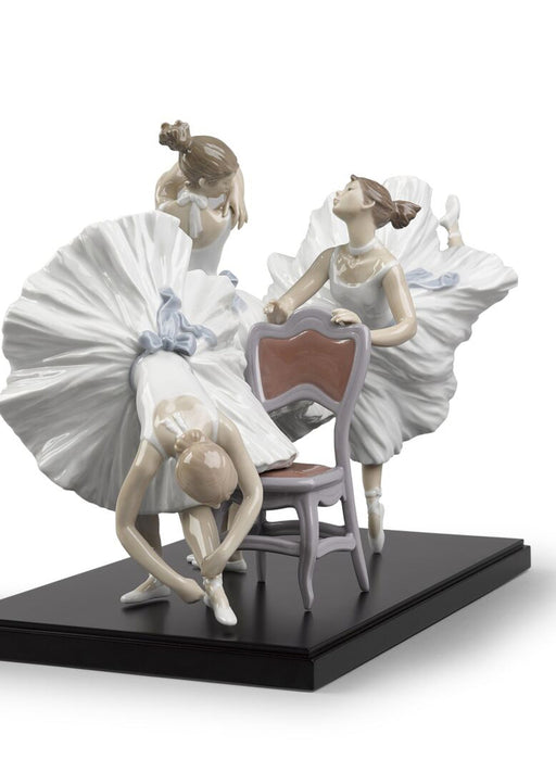Lladro Backstage Ballet Figurine Limited Edition