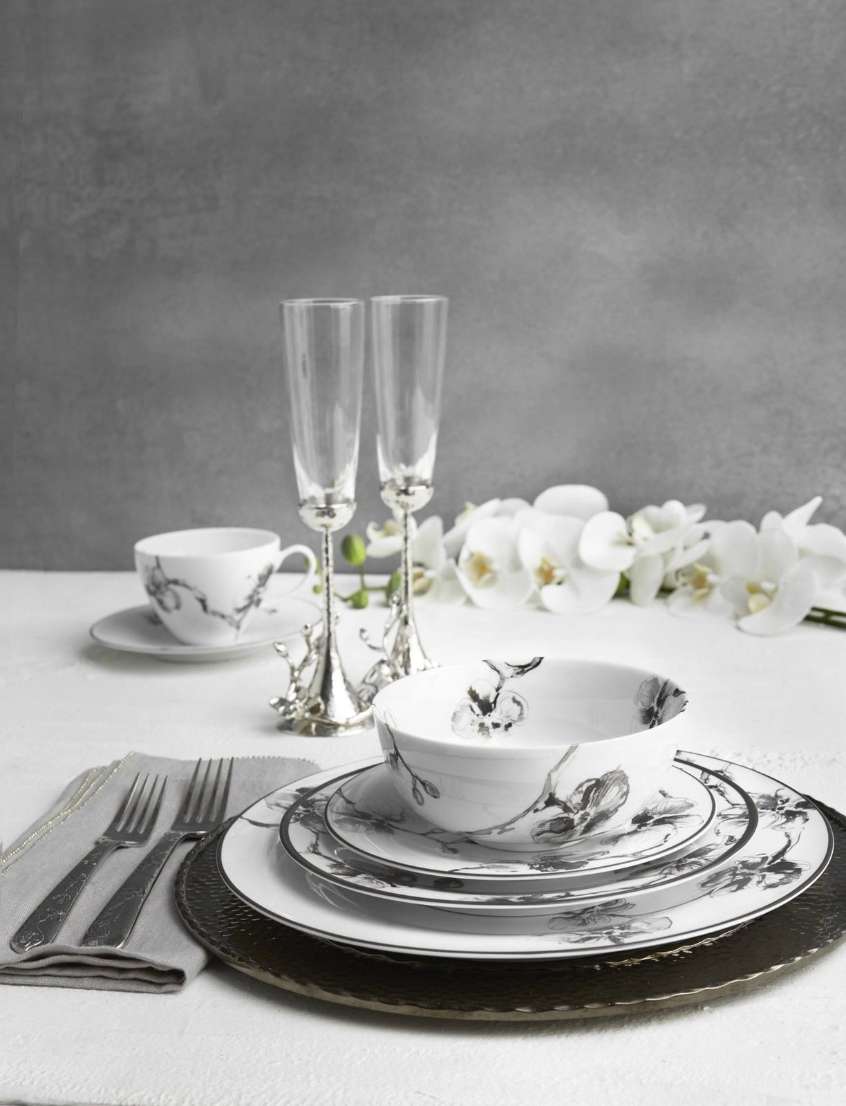 Michael Aram Black Orchid Dinner Plate
