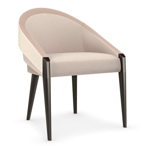 Caracole Signature Metropolitan On All Levels Chair