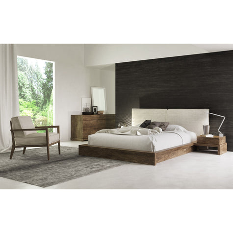 Huppe Silk Upholstered Bed