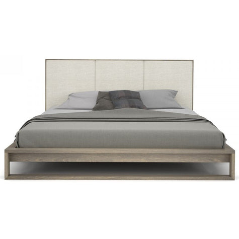 Huppe Wellington Upholstered Bed